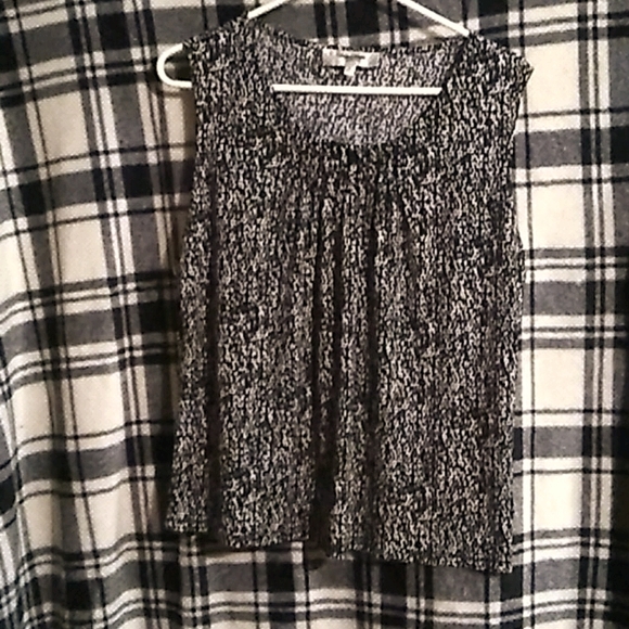 Jones studio - Picture 1 of 3